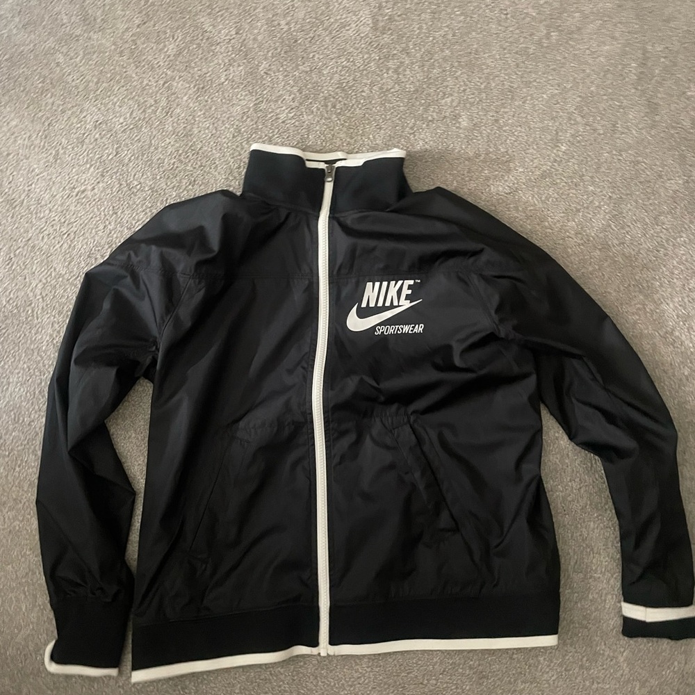 Nike Women’s Black and White Sportswear Jacket